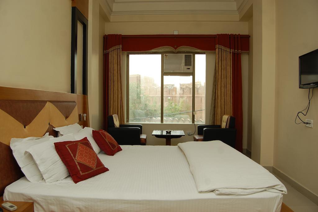 Metro Palace Hotel Bikaner Luaran gambar
