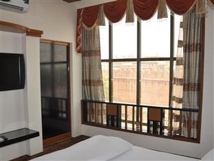 Metro Palace Hotel Bikaner Luaran gambar